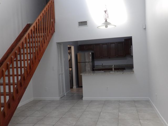 4132 Palm Bay Circle C, West Palm Beach, FL 33406