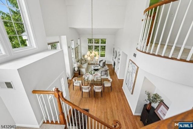 32 Kent Drive C0148, Roseland, NJ 07068