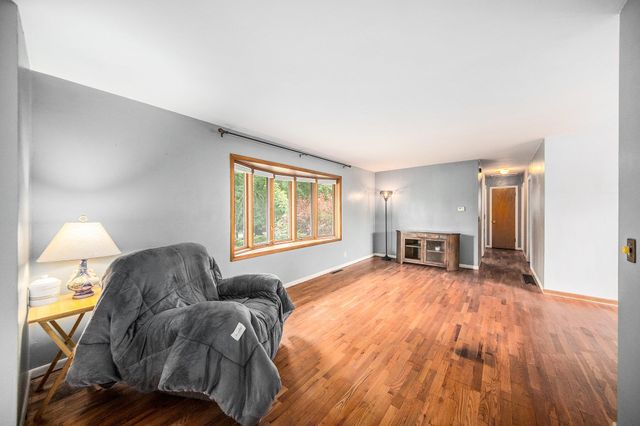 440 Marshall Street, Brooklyn Vlg, MI 49230