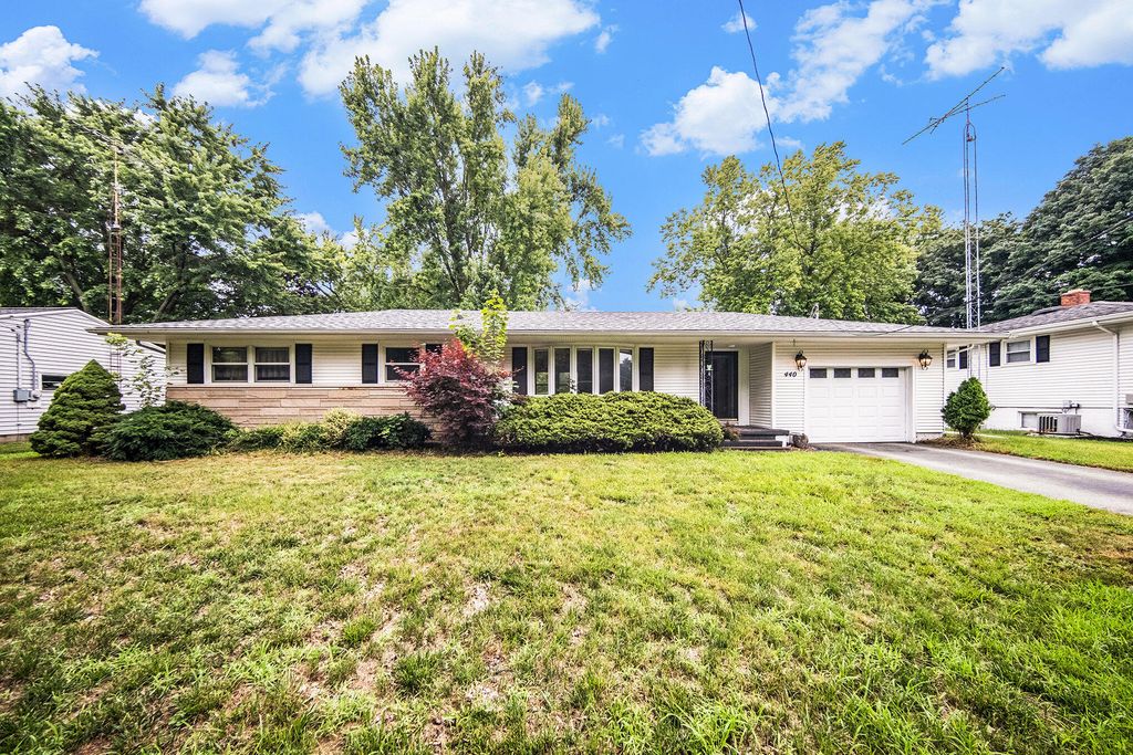 440 Marshall Street, Brooklyn Vlg, MI 49230