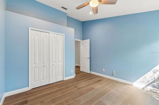 10145 KINGSBRIDGE AVENUE, Tampa, FL 33626