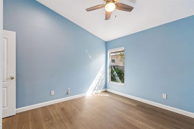 10145 KINGSBRIDGE AVENUE, Tampa, FL 33626