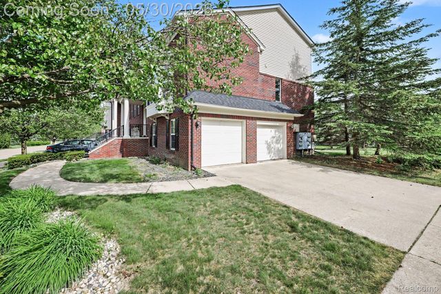 776 PAINT CREEK Drive, Troy, MI 48085