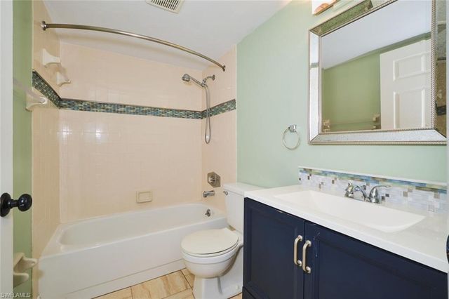 4707 SE 5th AVE 102, Cape Coral, FL 33904