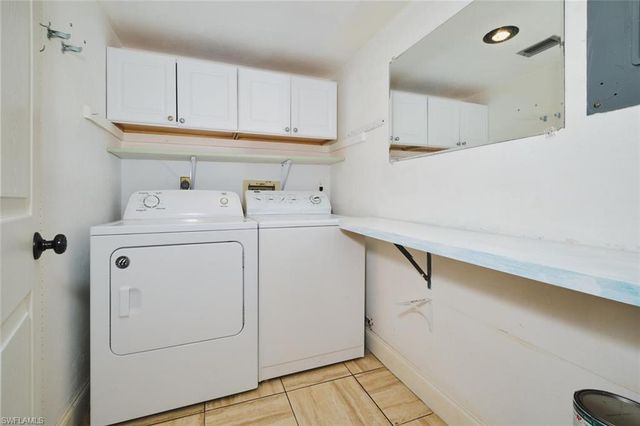 4707 SE 5th AVE 102, Cape Coral, FL 33904