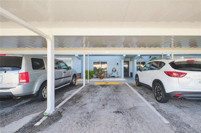 4707 SE 5th AVE 102, Cape Coral, FL 33904