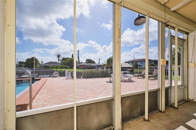 4707 SE 5th AVE 102, Cape Coral, FL 33904