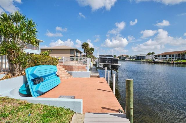 4707 SE 5th AVE 102, Cape Coral, FL 33904