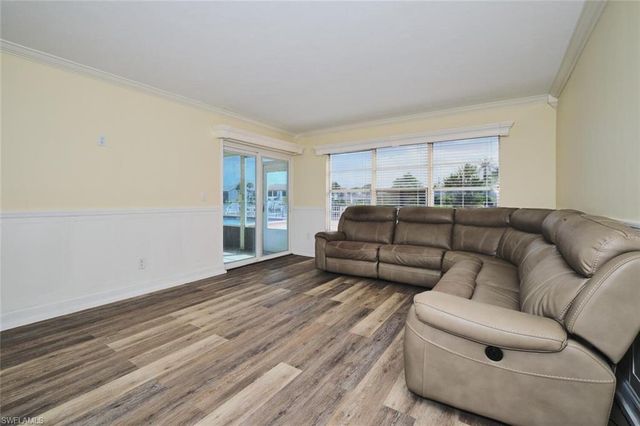 4707 SE 5th AVE 102, Cape Coral, FL 33904