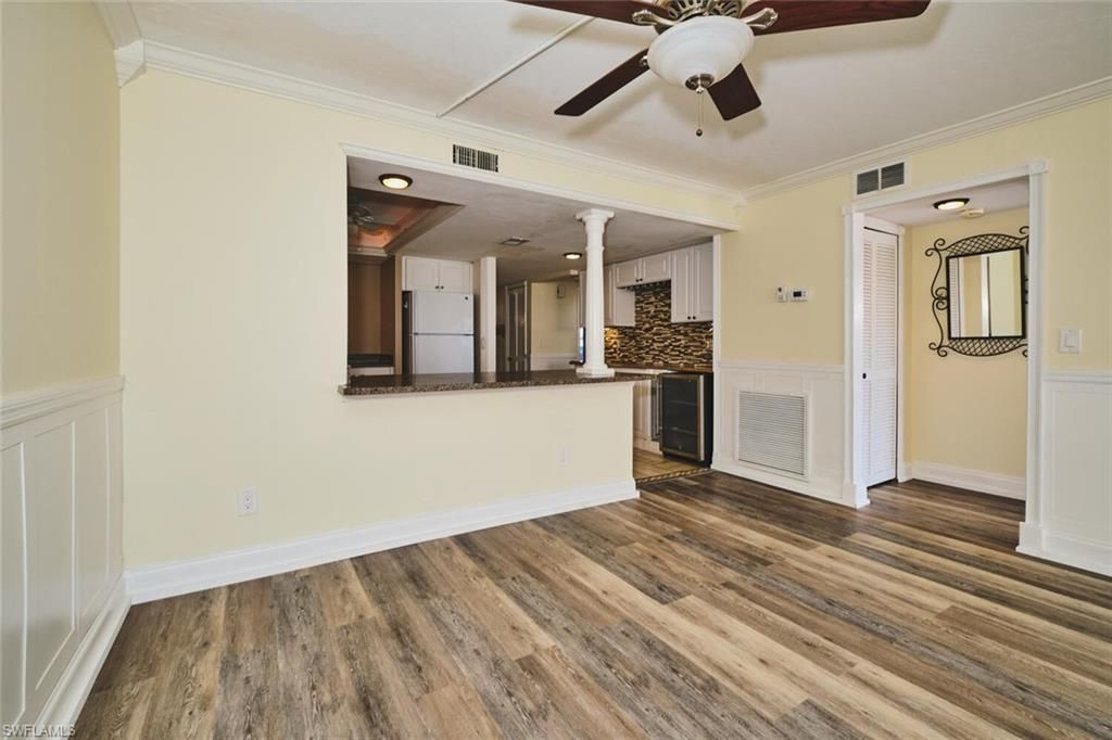 Image 13 of property listing at 4707 SE 5th AVE 102, Cape Coral, FL 33904