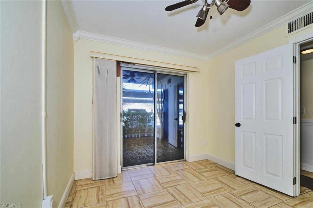 Image 31 of property listing at 4707 SE 5th AVE 102, Cape Coral, FL 33904