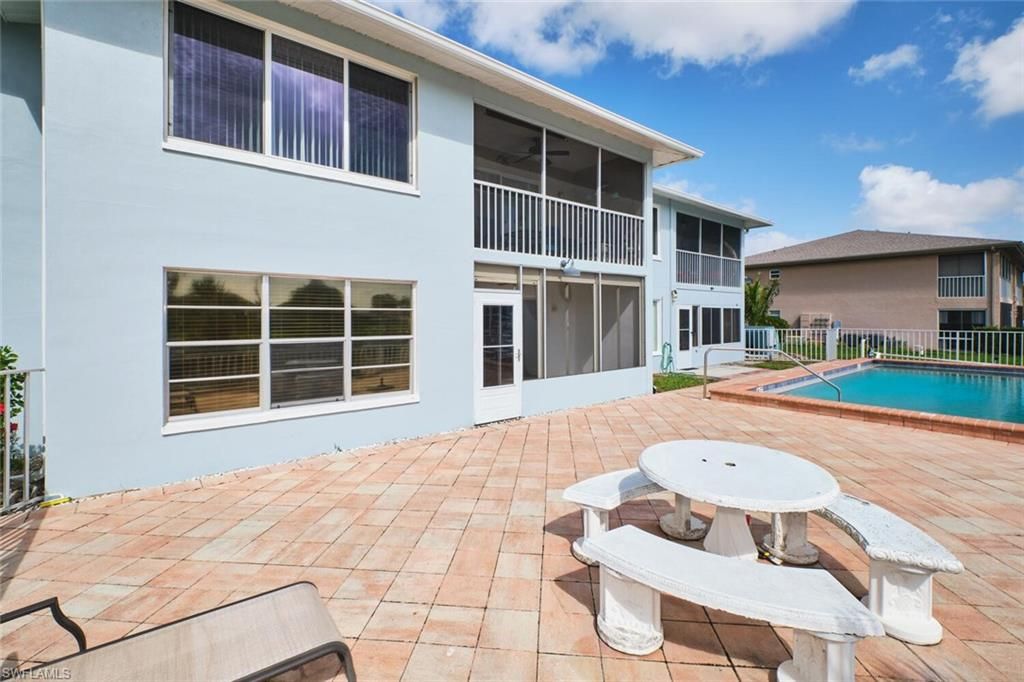 Image 40 of property listing at 4707 SE 5th AVE 102, Cape Coral, FL 33904