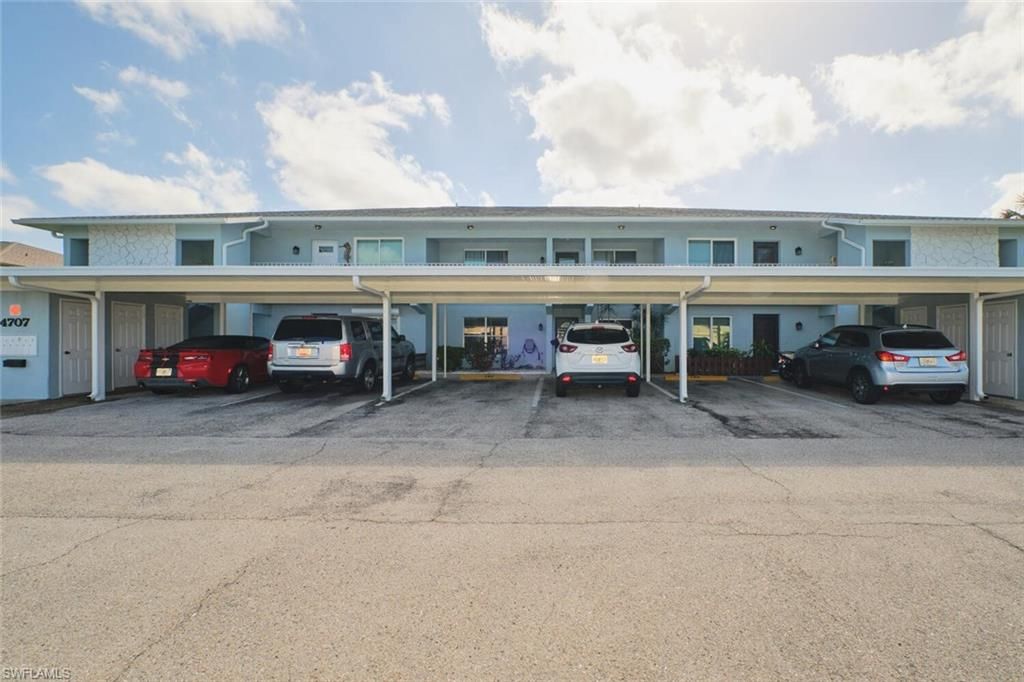 Image 48 of property listing at 4707 SE 5th AVE 102, Cape Coral, FL 33904