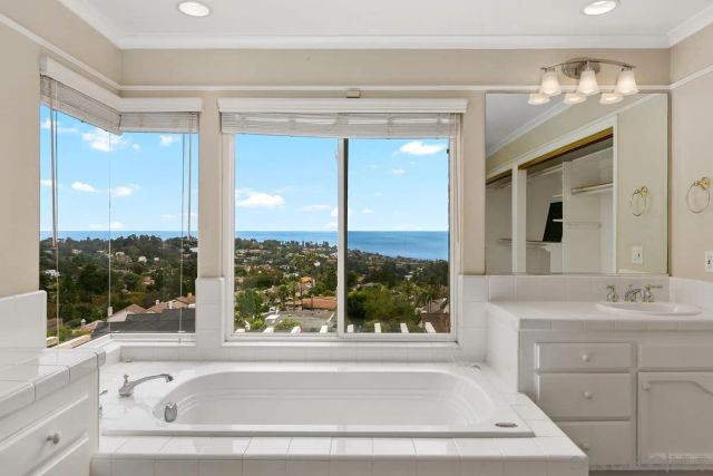 2097 Caminito Capa, La Jolla, CA 92037