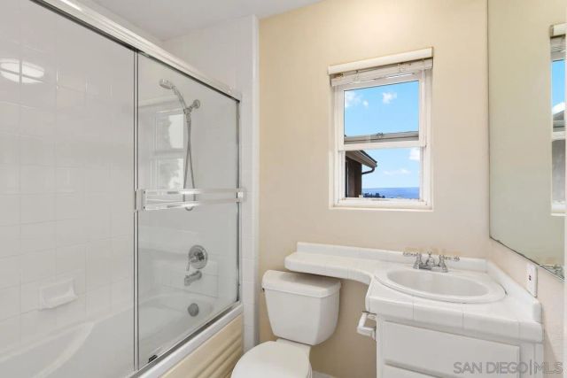 2097 Caminito Capa, La Jolla, CA 92037