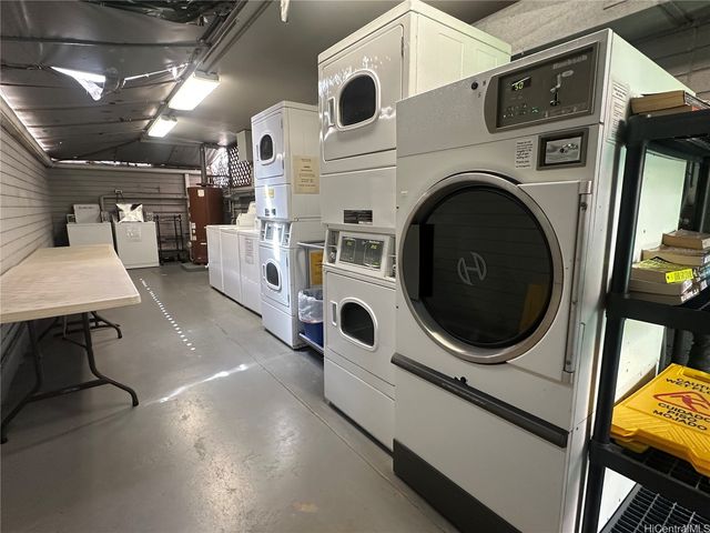 417 Nohonani Street 510, Honolulu, HI 96815