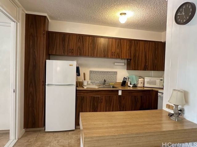 417 Nohonani Street 510, Honolulu, HI 96815