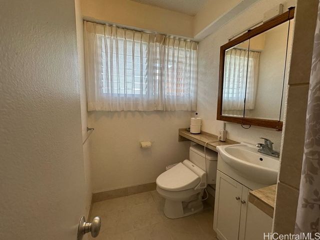 417 Nohonani Street 510, Honolulu, HI 96815