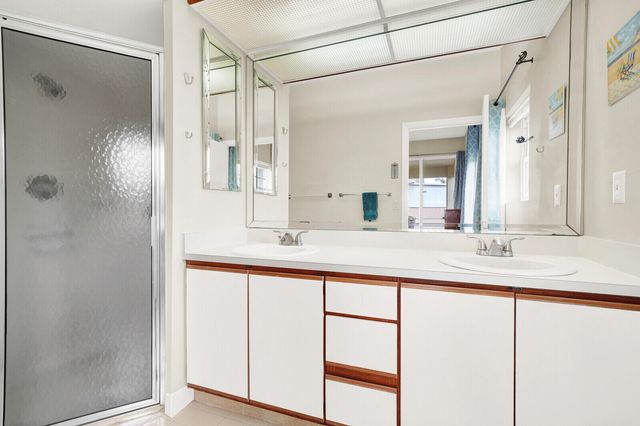 7760 Mansfield Hollow Road, Delray Beach, FL 33446