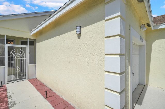 7760 Mansfield Hollow Road, Delray Beach, FL 33446