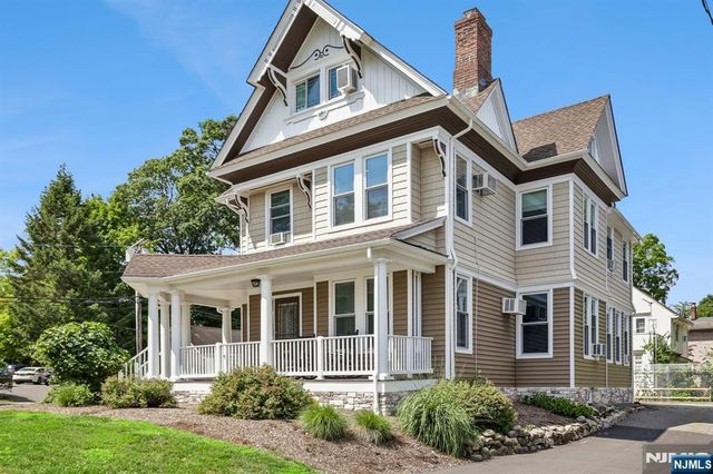 124 Prospect Street, Ridgewood, NJ 07450
