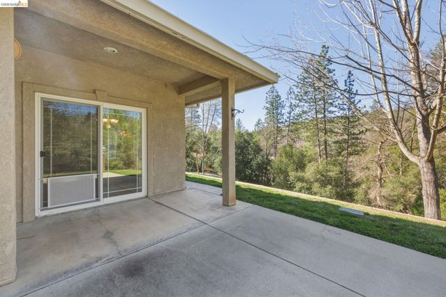20245 Tuolumne Rd North, Tuolumne, CA 95379