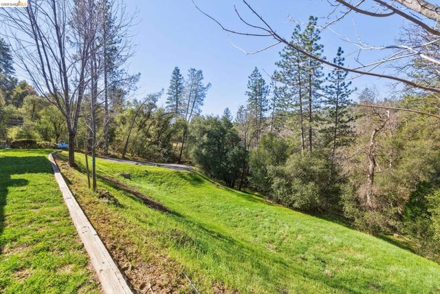 20245 Tuolumne Rd North, Tuolumne, CA 95379