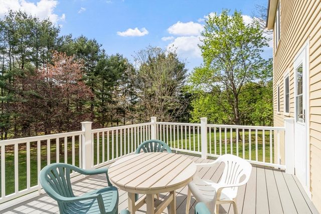 507 Longley Rd, Groton, MA 01450
