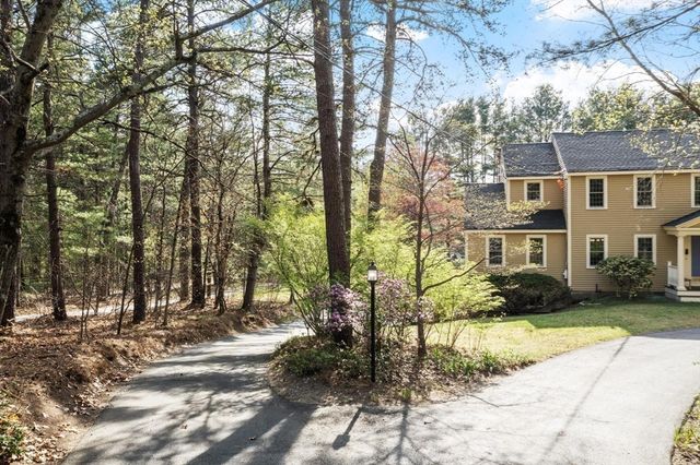 507 Longley Rd, Groton, MA 01450