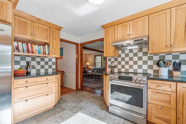 507 Longley Rd, Groton, MA 01450