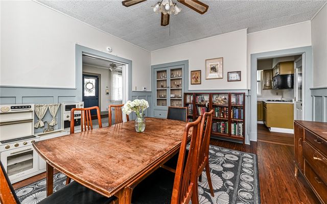 1023 Hamilton Ave, Avalon, PA 15202