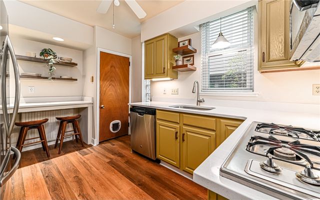 1023 Hamilton Ave, Avalon, PA 15202