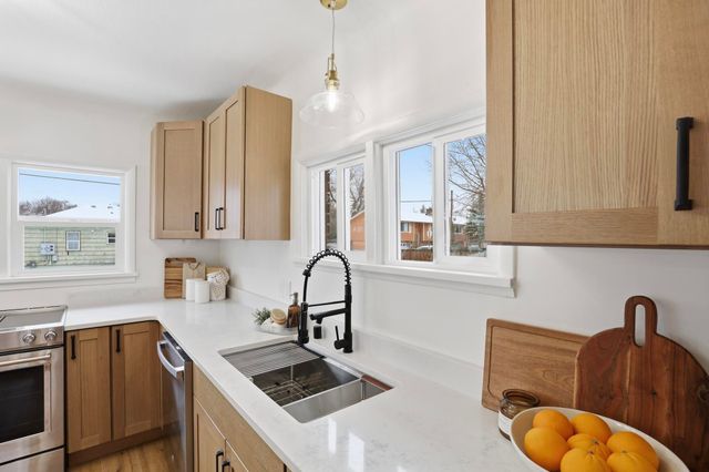 11022 E 4TH Ave, Spokane Valley, WA 99206