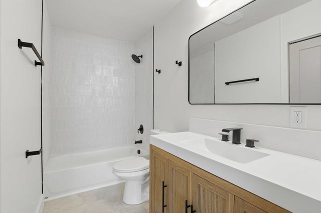 11022 E 4TH Ave, Spokane Valley, WA 99206