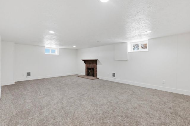 11022 E 4TH Ave, Spokane Valley, WA 99206