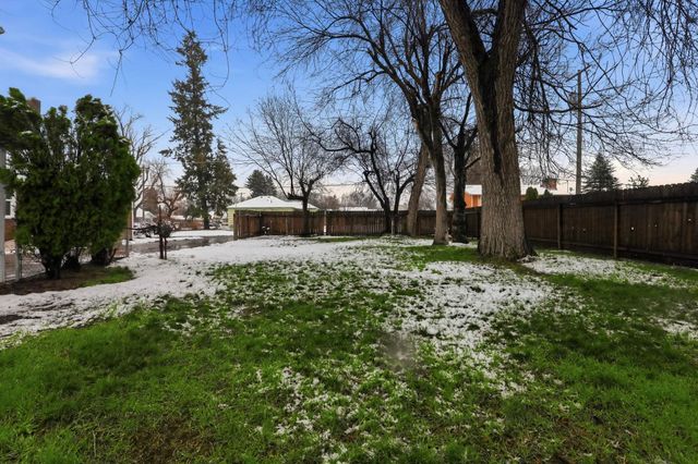 11022 E 4TH Ave, Spokane Valley, WA 99206