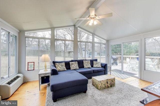 10505 OLD COLCHESTER RD, Lorton, VA 22079