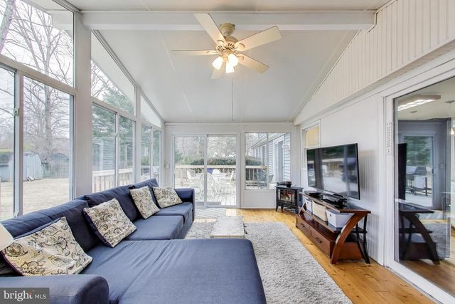 10505 OLD COLCHESTER RD, Lorton, VA 22079