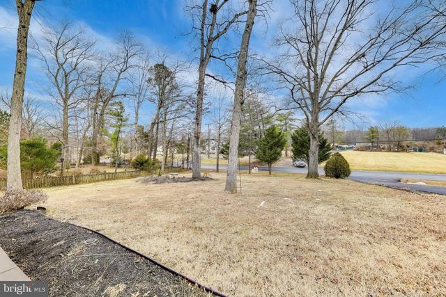 10505 OLD COLCHESTER RD, Lorton, VA 22079