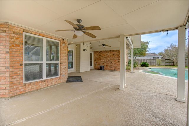 1730 Monvale Lane, Sugar Land, TX 77479