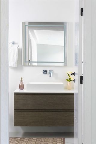 69 Walnut St 4, Brookline, MA 02445