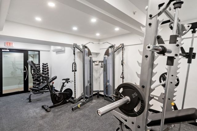 69 Walnut St 4, Brookline, MA 02445