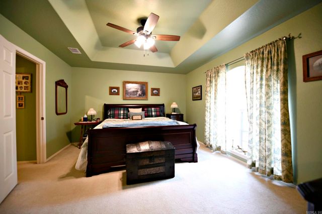 1208 Redbud Dr, Mena, AR 71953