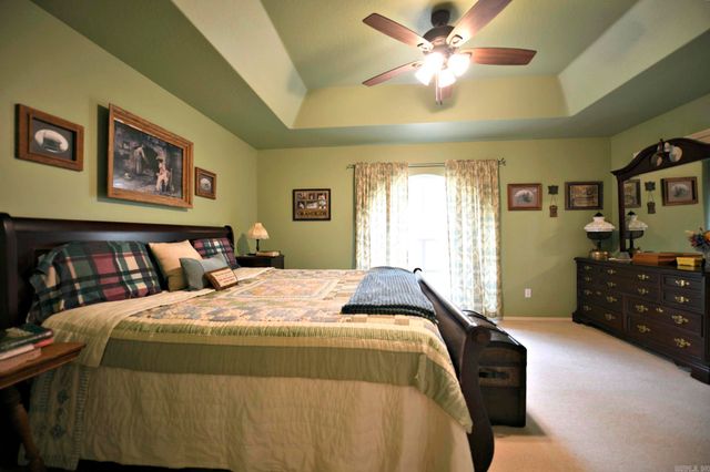 1208 Redbud Dr, Mena, AR 71953