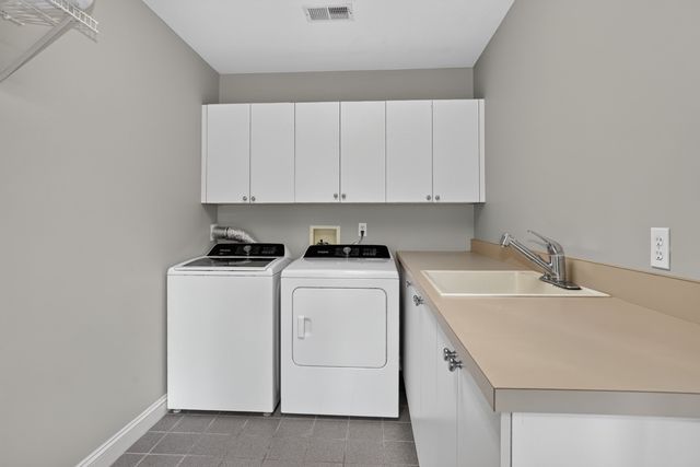 46 Briant Dr, Sudbury, MA 01776
