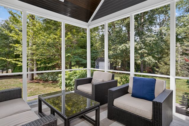 46 Briant Dr, Sudbury, MA 01776
