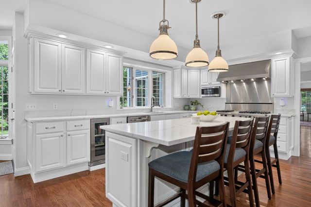 46 Briant Dr, Sudbury, MA 01776