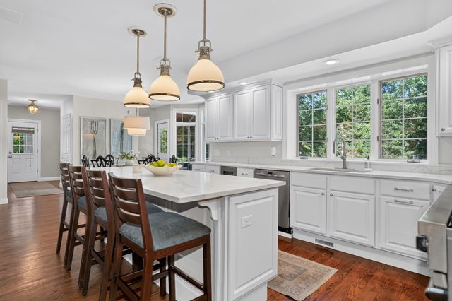 46 Briant Dr, Sudbury, MA 01776