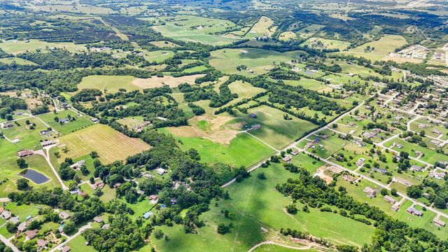 465 Opossum Kingdom Road, Berea, KY 40403