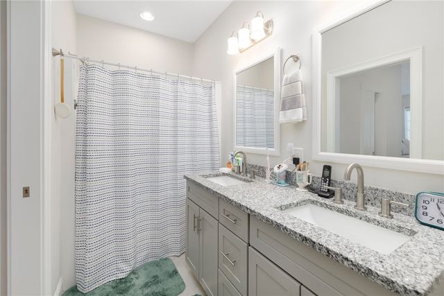 107 Old River Road 11, Lincoln, RI 02865